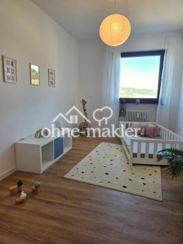 Kinderzimmer / Büro