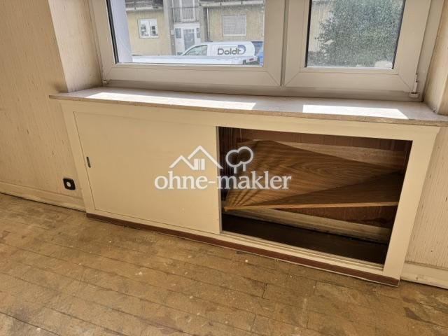 Unterschrank Fenster