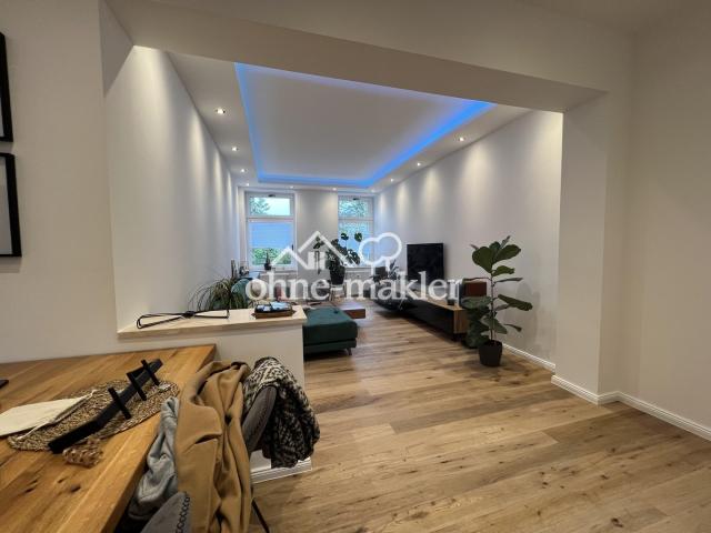 Blick ins Wohnzimmer