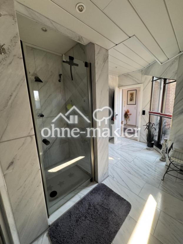 Dusche Badezimmer OG