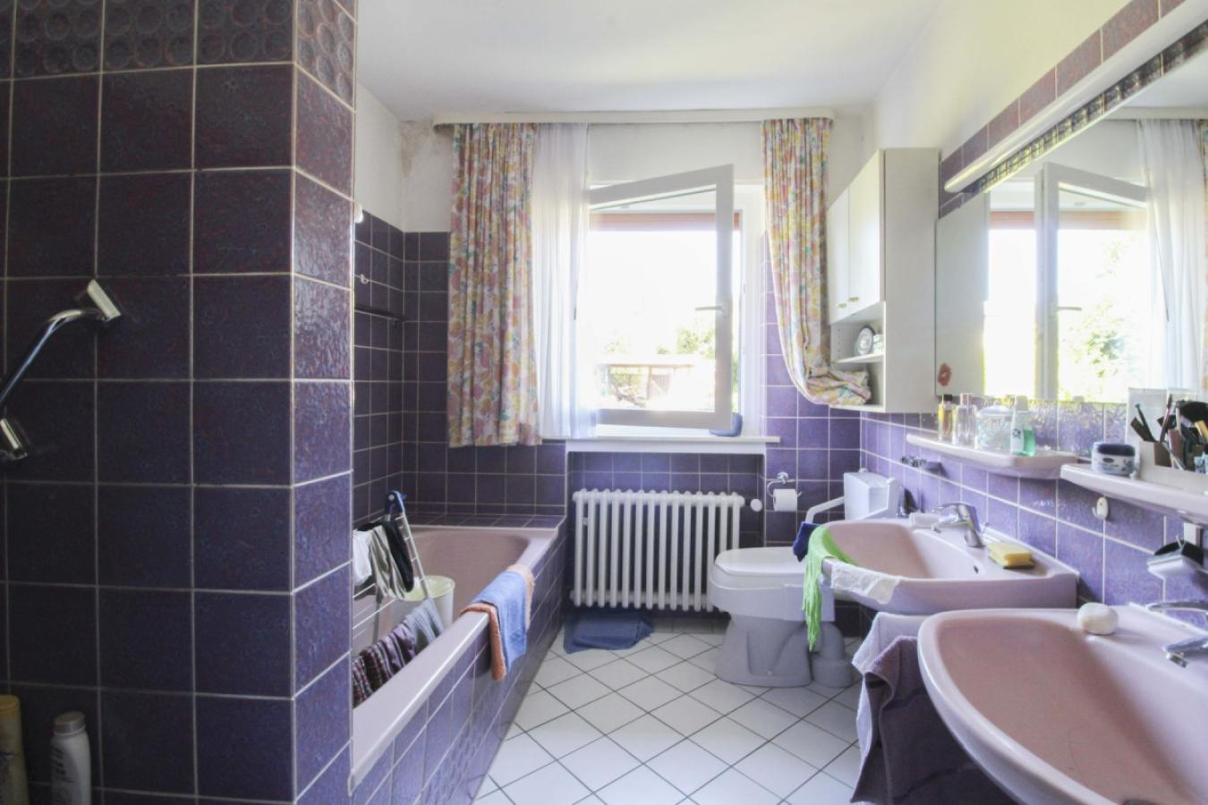 Badezimmer EG