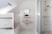 Badezimmer DG