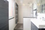 Badezimmer 2