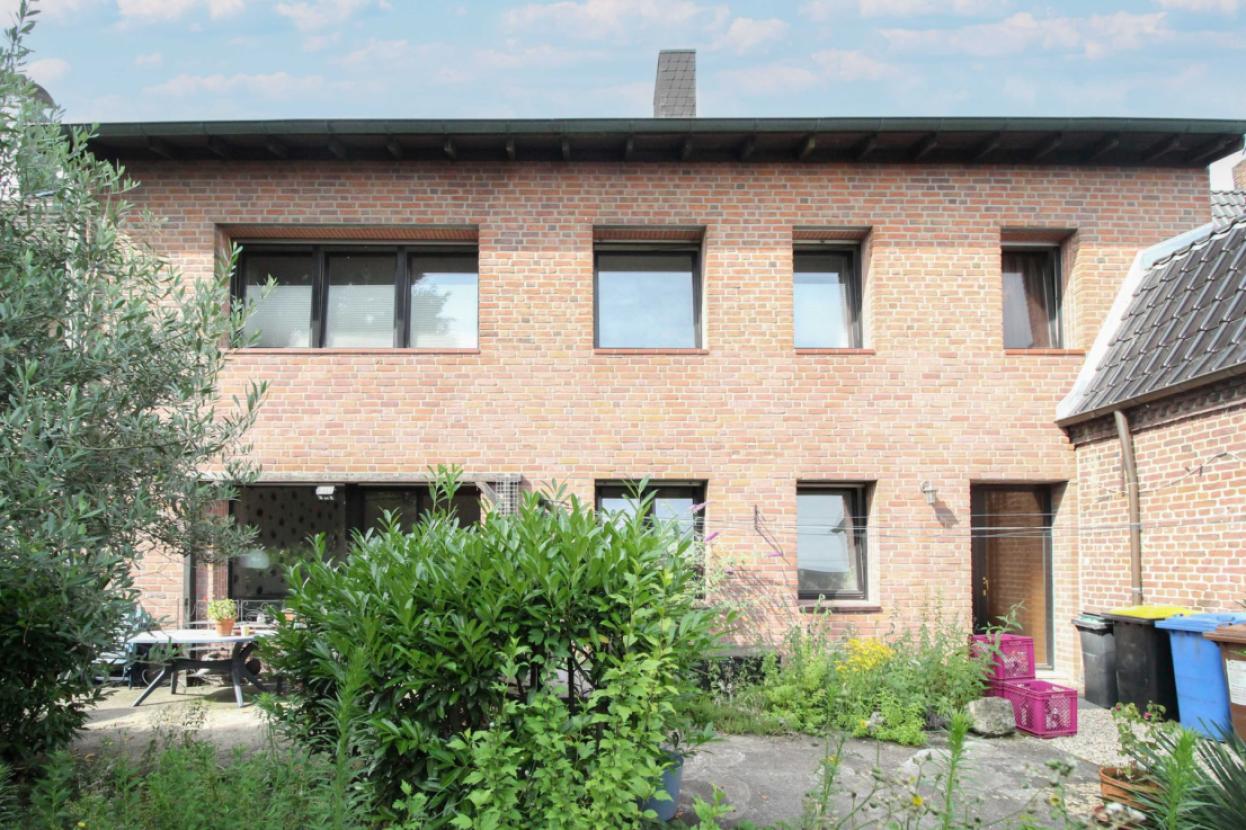 Hausrückansicht