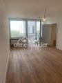 Wohnzimmer mit Balkon