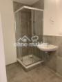 Badezimmer mit Dusche