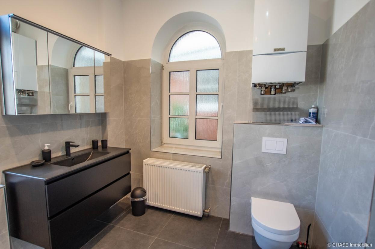 Badezimmer Ansicht 2