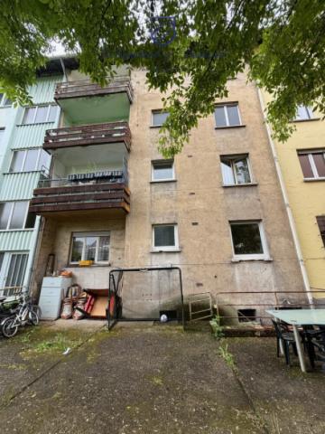 Gebäuderückseite