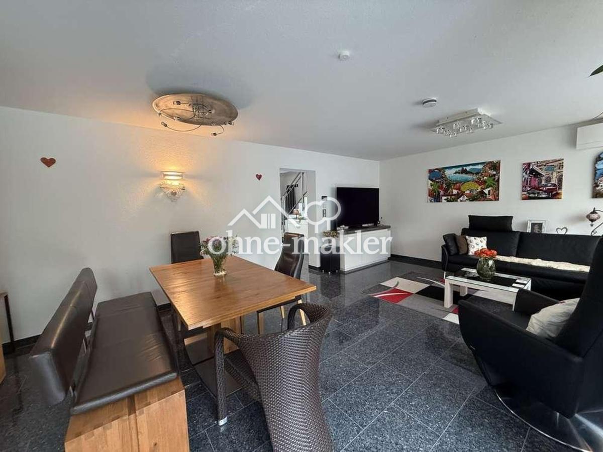 Wohnzimmer EG