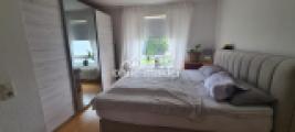 Schlafzimmer Bild 1