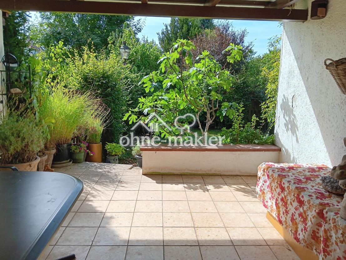 überdachte Terrasse