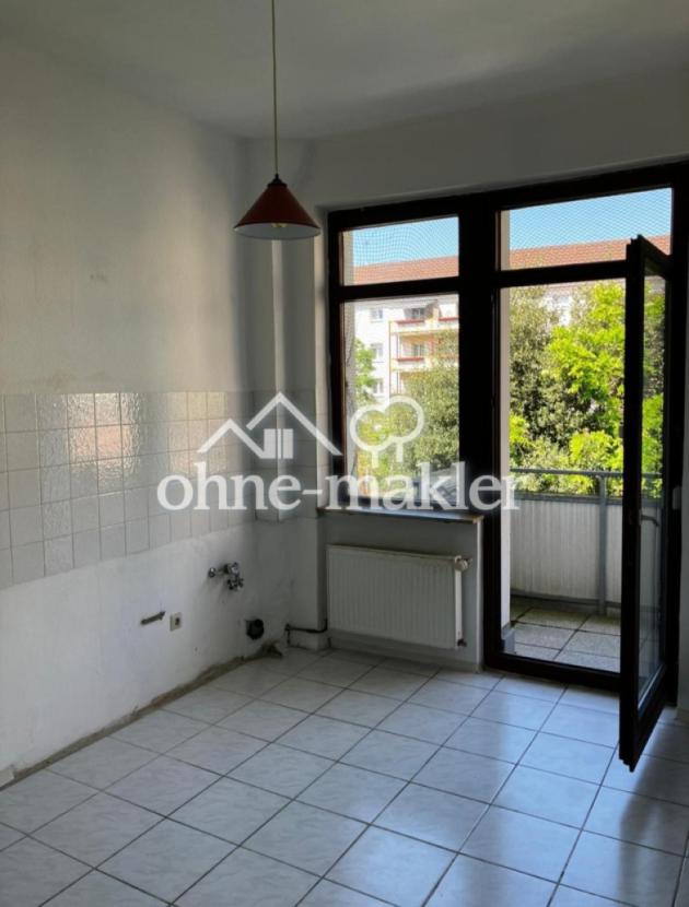 Wohnküche mit Balkon