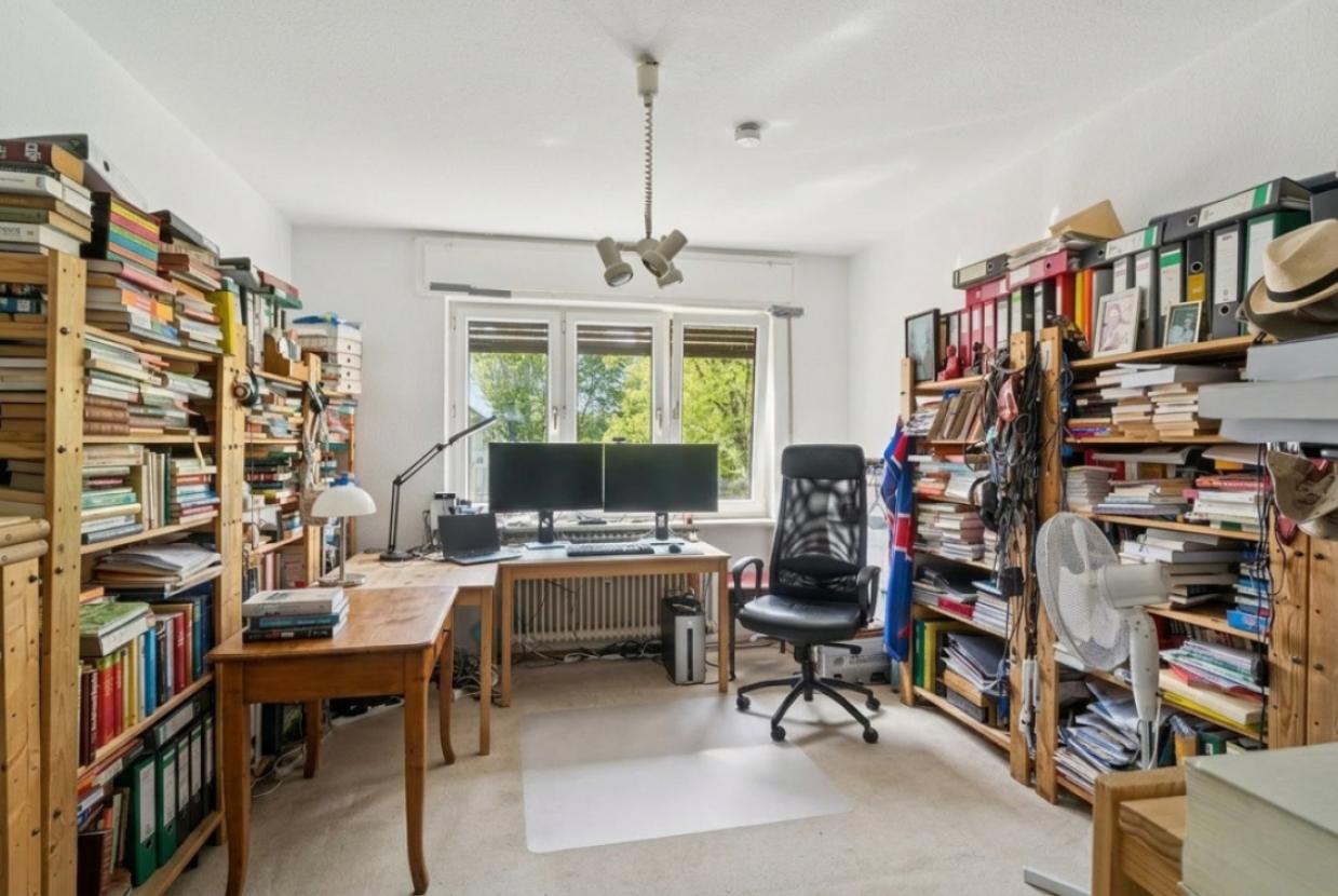 Arbeitszimmer