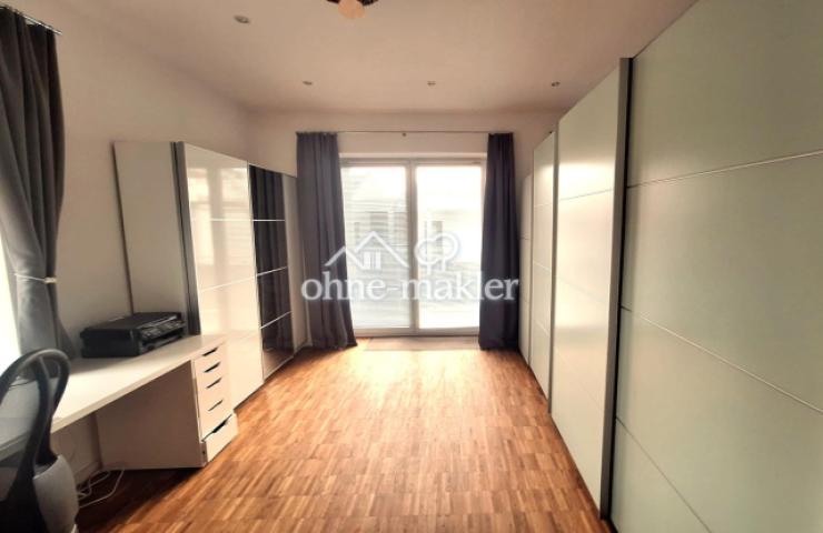 Arbeitszimmer