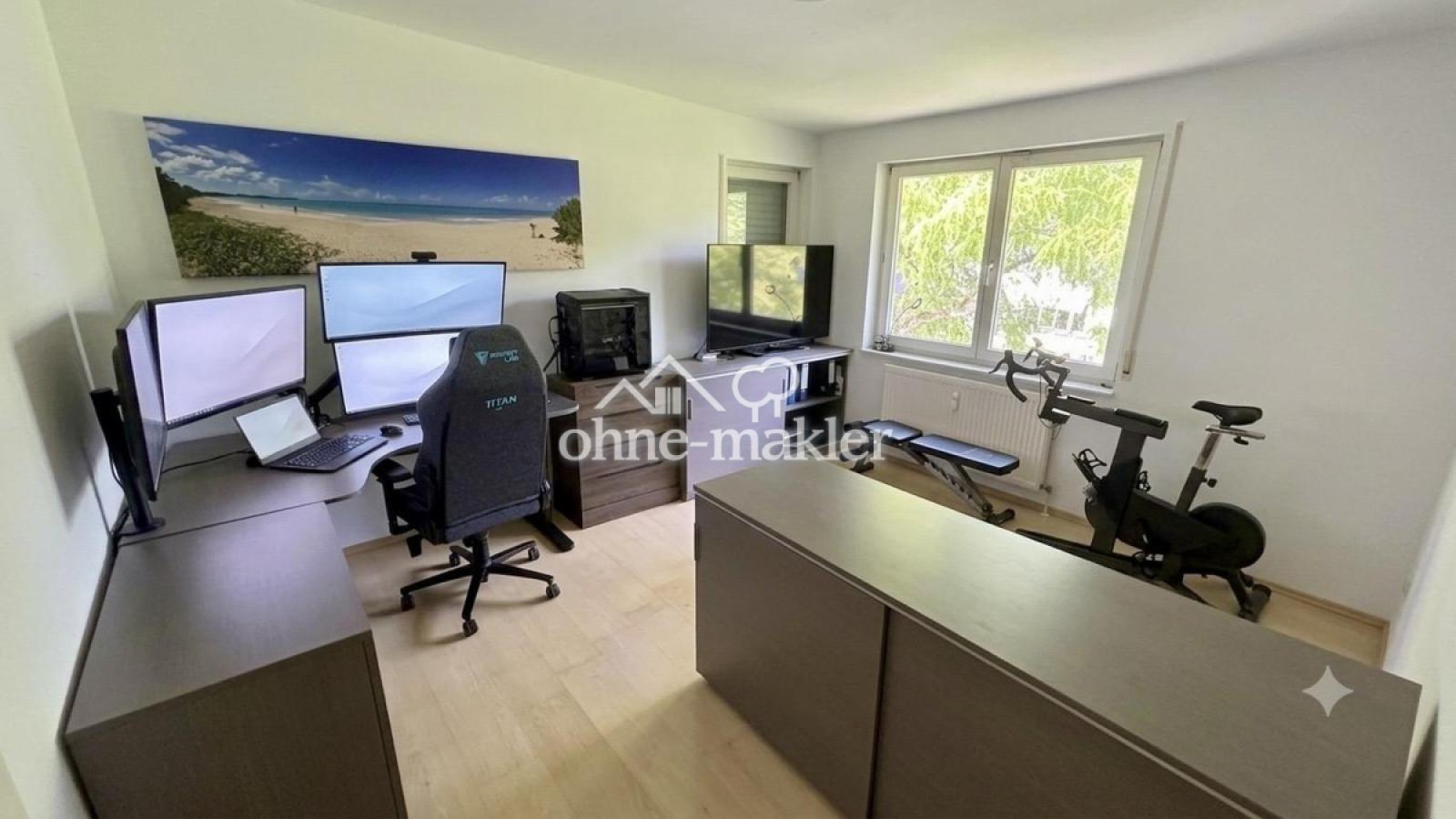 Büro (alt. 2. Kinderzimmer)