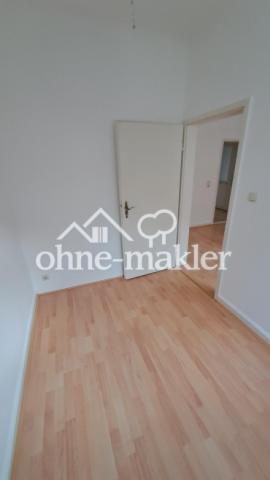 Büro ohne Möbel