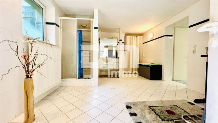 Souterrain Wellnessbereich / Vorbereitet für Sauna