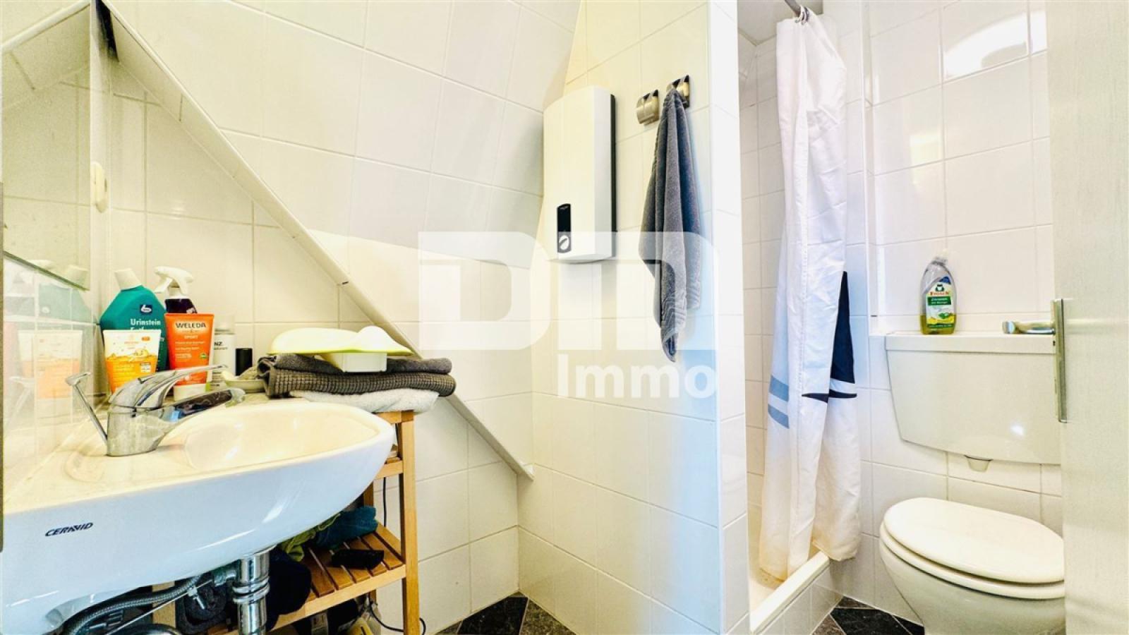 DG Nebengebäude Bad / Dusche