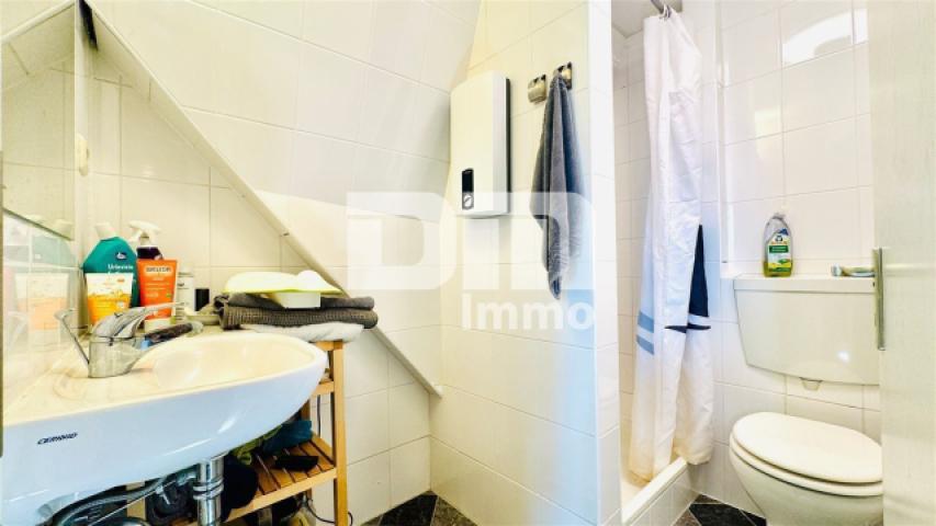 DG Nebengebäude Bad / Dusche