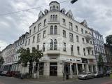 Wohn- und Geschäftshaus 