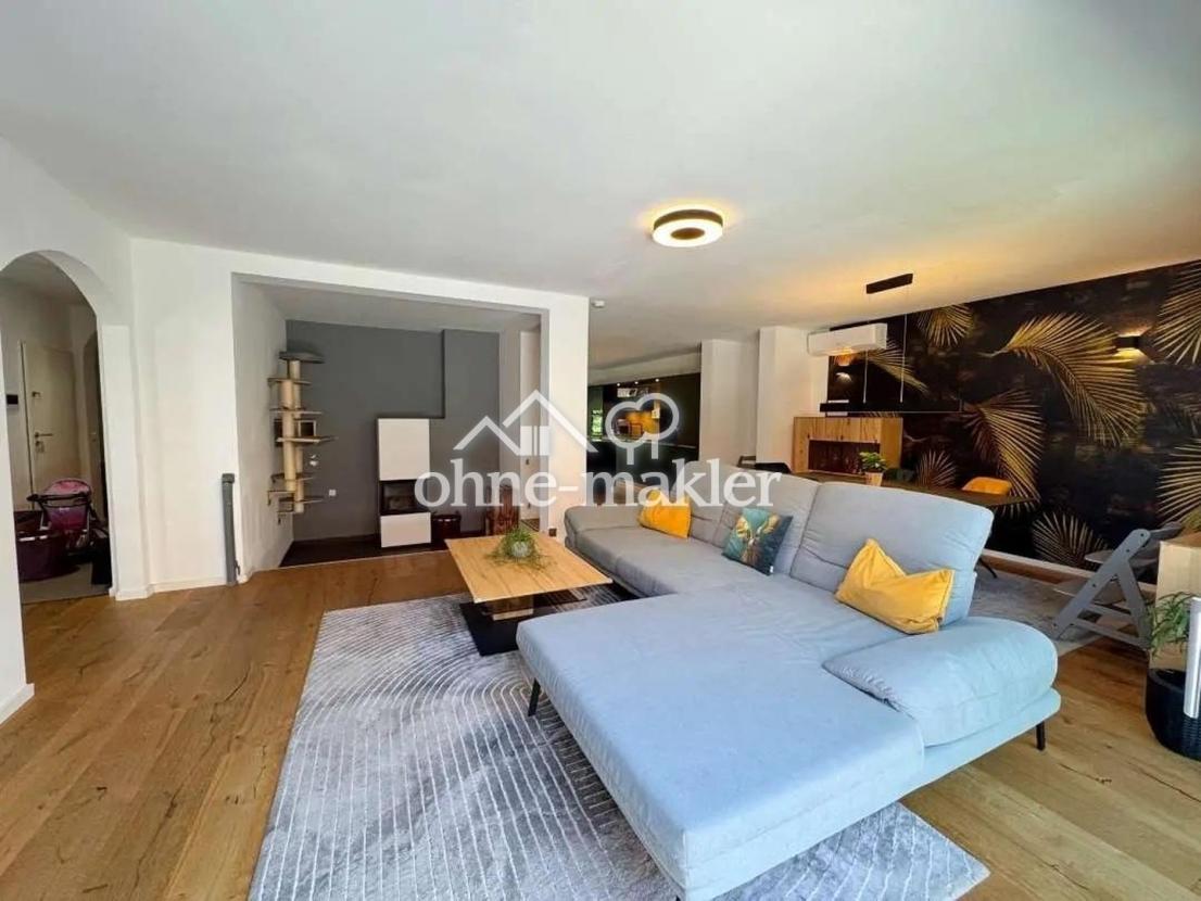 Wohnzimmer + Kamin