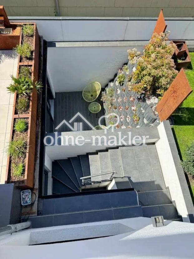 Blick zum Treppenabgang ELW