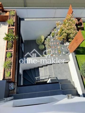 Blick zum Treppenabgang ELW