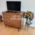 Kommode mit TV