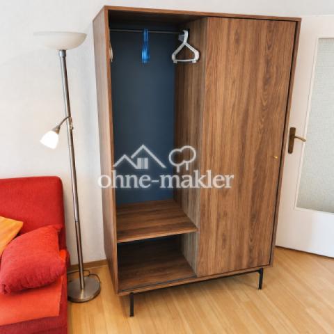 Kleiderschrank