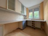 4b_Zimmer Büro L-förmig Einbau