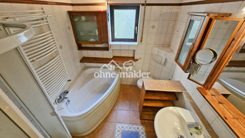 Badezimmer EG