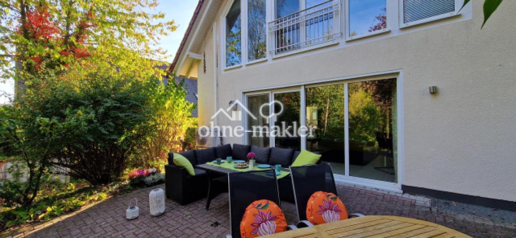 Terrasse am Wohnzimmer