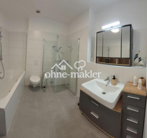 WG6/9  Bad mit Wanne + Dusche