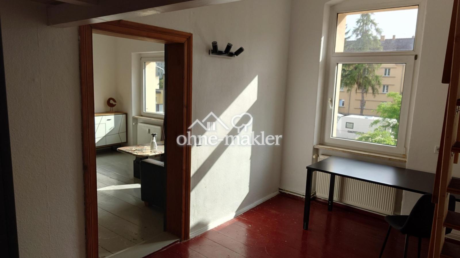 großes Zimmer