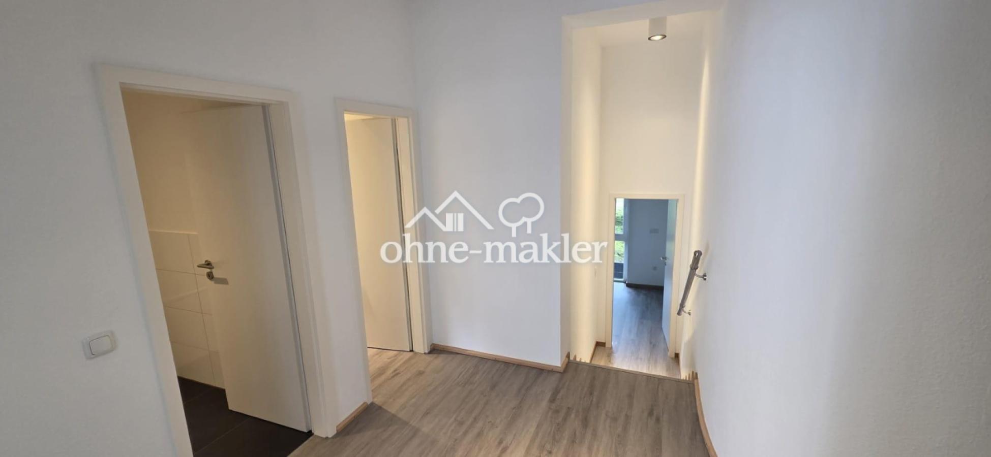 Flur Richtung Schlafzimmer