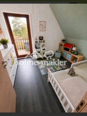 Kinderzimmer 2 mit Balkon