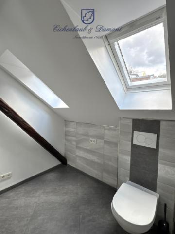 WC mit Waschmaschinenanschluss OG