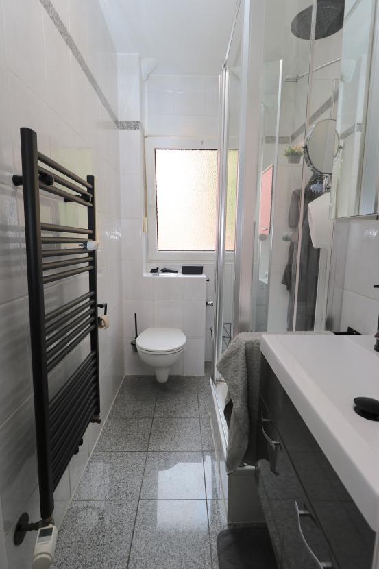 2. Badezimmer