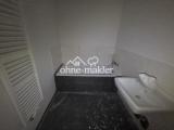 Bad (mit Dusche)