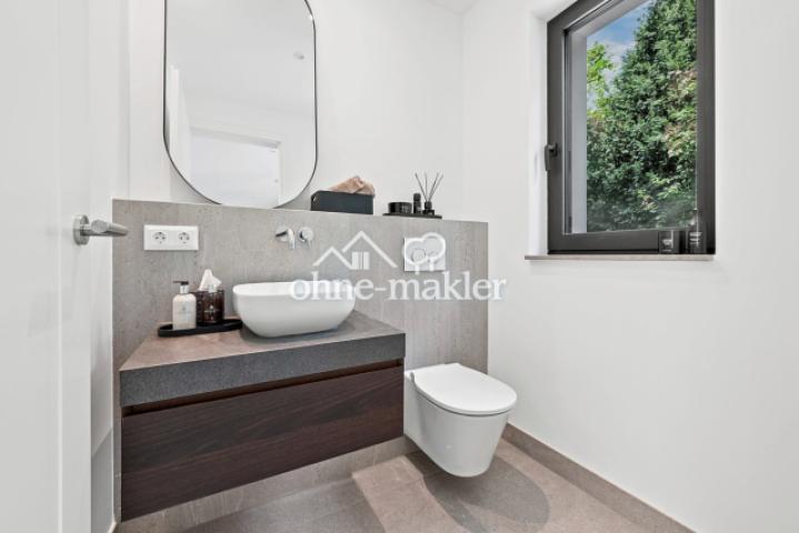 Gäste-WC mit Tageslicht