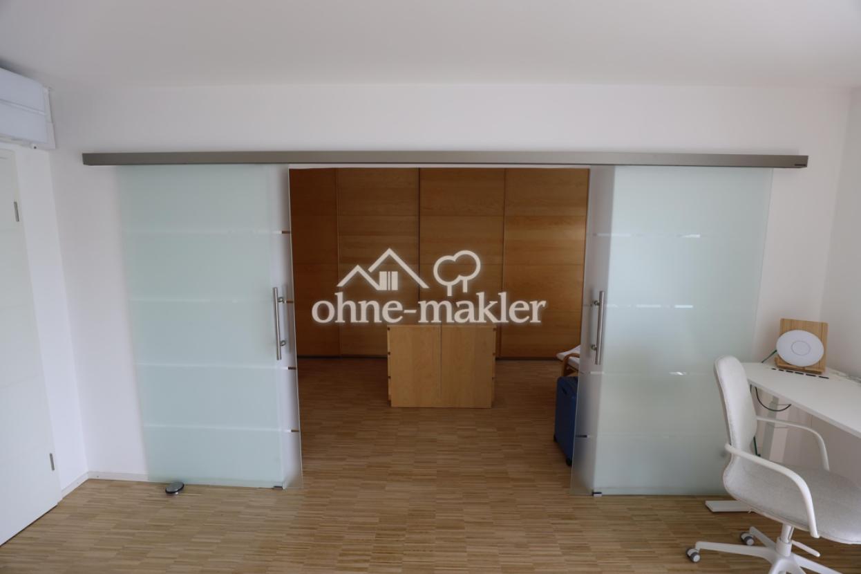 Schlafzimmer / Ankleide