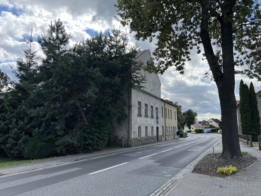 Straßenansicht