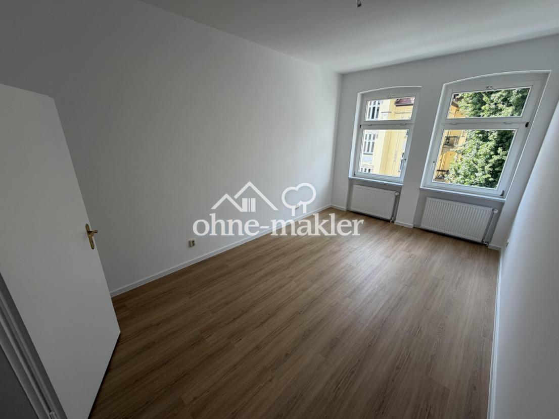 Schlafzimmer 2