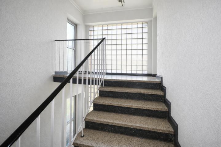 gepflegtes Treppenhaus
