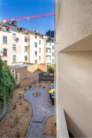 Ansicht Balkon + Hof