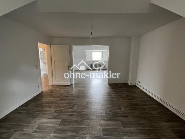 Durchblick Wohnzimmer 