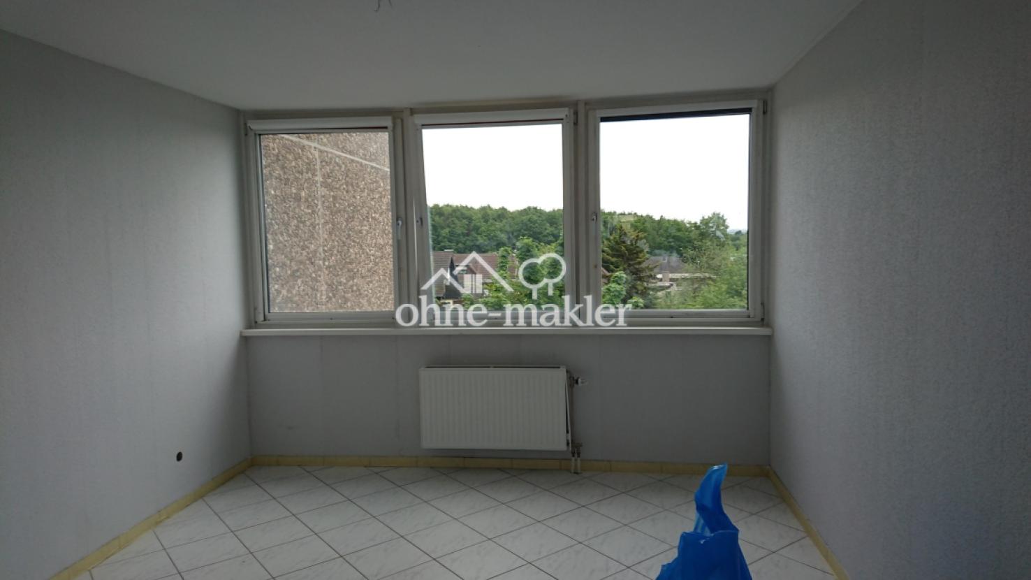 Schlafzimmer vor Renovierung