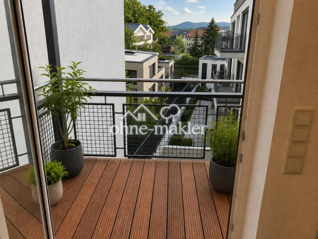 Balkon mit 2 Zugängen