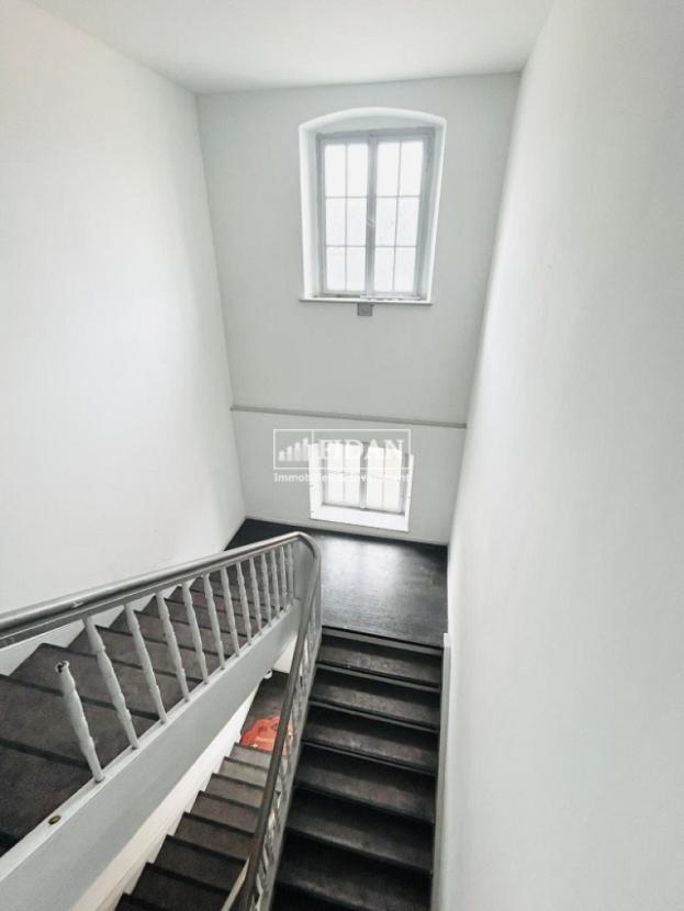 Treppenhaus ganz
