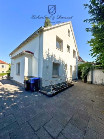 Hausrückseite